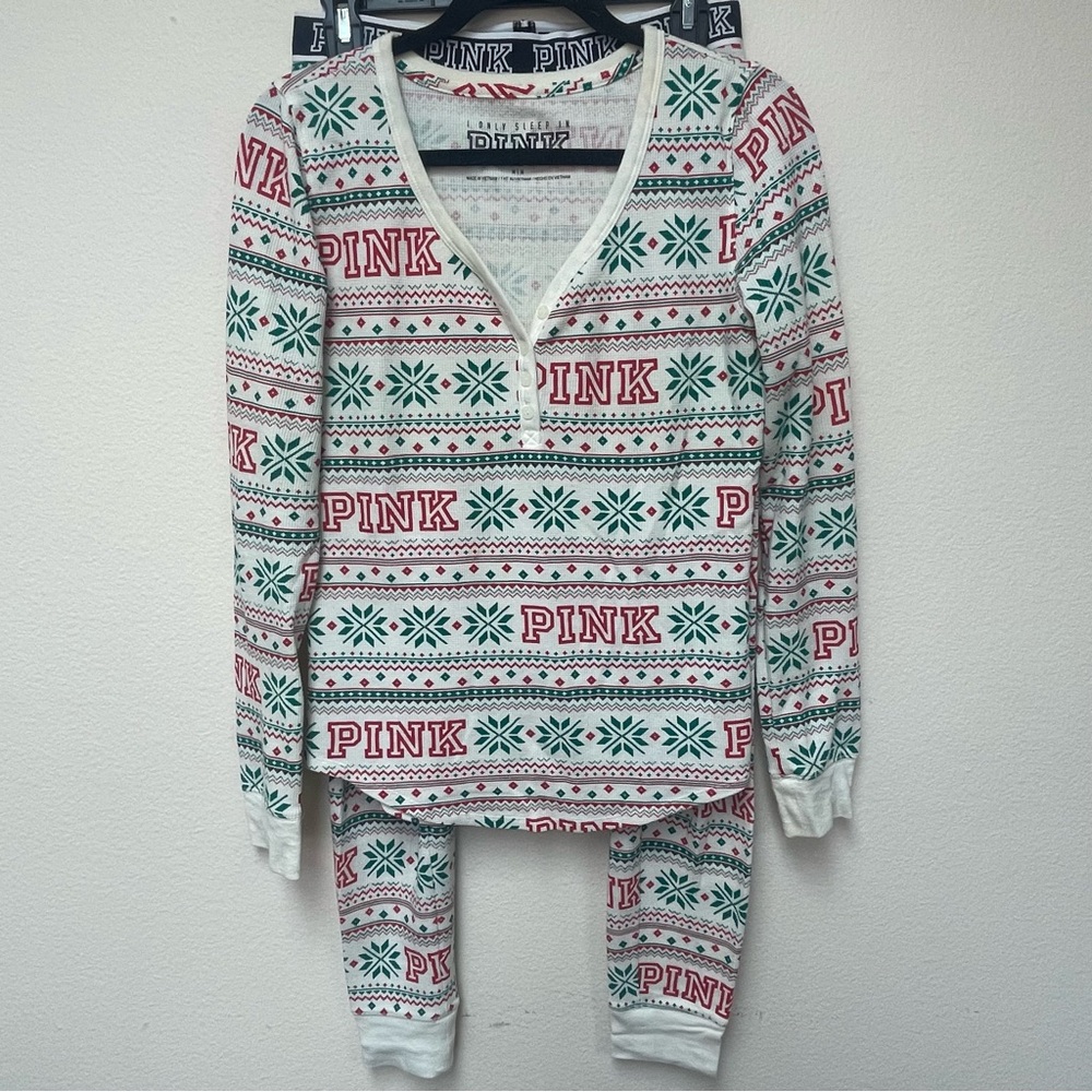 Victoria’s Secret PINK Women’s Holiday Fair Isle Pajama Set - Red/Green, Medium